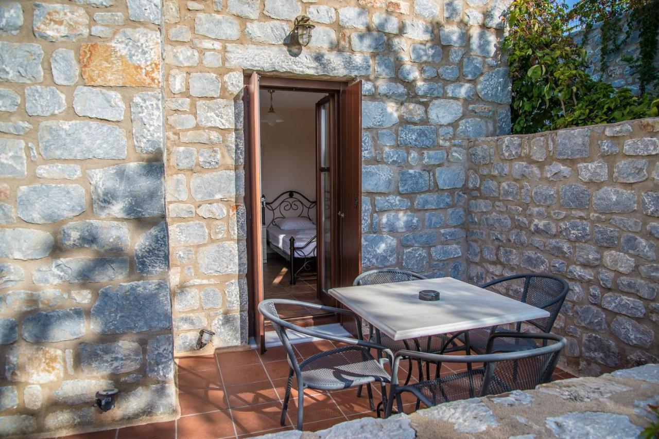 Ktima Petalea Villa Gytheio Exterior foto
